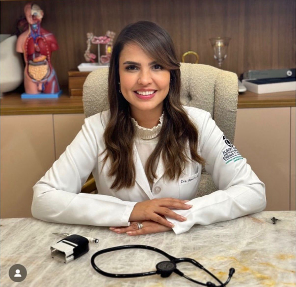 Dra. Renata de Nóbrega